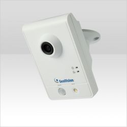 GEOVISION GV-CAW220 :: IP камера, 2 Mpix, WDR Wireless Advanced Cube, 3.35 мм обектив, PoE, H.264