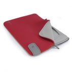 TUCANO BFCUMB15-R :: Charge-Up Sleeve for MacBook Pro 15''
