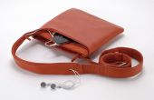 TUCANO BFIMIN-O :: Чанта за iPod / MP3 / GSM, Fina Mini, кожена, оранжев цвят