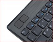 KeySonic KSK-3201 RF :: тънка, безжична, мини клавиатура с тракбол